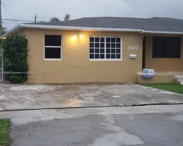 3071 SW 19th Ter, Miami FL 33145