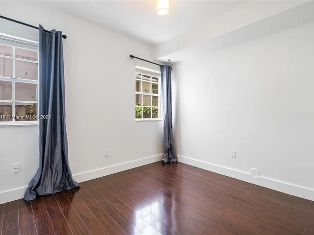 1242 Drexel Ave # 106, Miami Beach FL 33139