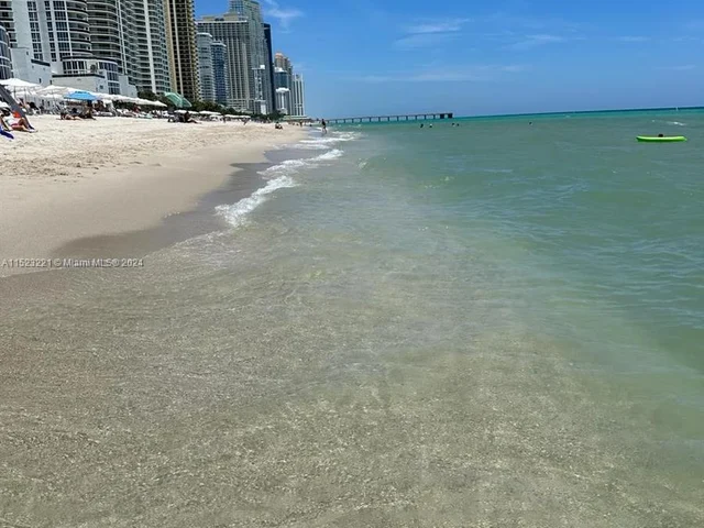 300 Bayview Dr # 411, Sunny Isles Beach FL 33160