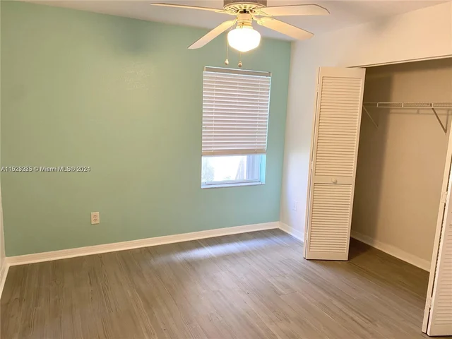 15627 SW 16th Ct, Pembroke Pines FL 33027