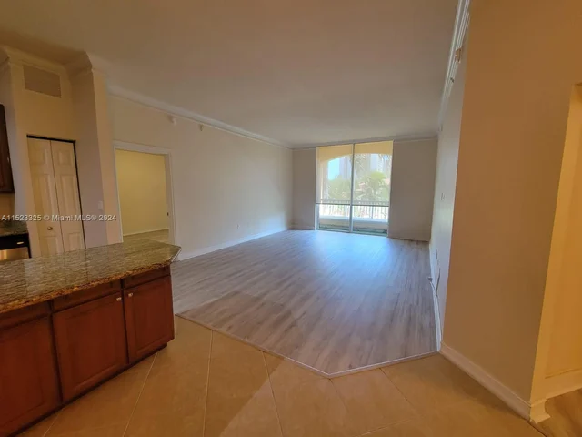 3001 NE 185th St # 333, Aventura FL 33180