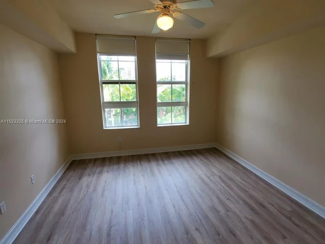 3001 NE 185th St # 333, Aventura FL 33180