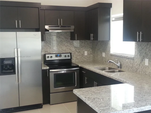 3125 SW 16th Ter # 3125, Miami FL 33145