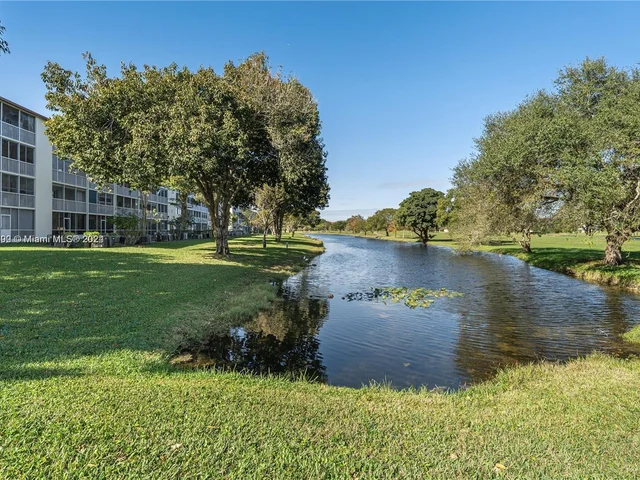 13155 SW 7th Ct # 407E, Pembroke Pines FL 33027