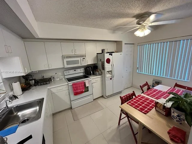 12651 SW 16th Ct # 302B, Pembroke Pines FL 33027