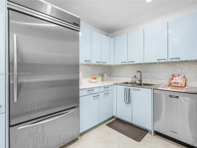 2450 NE 135th St # 1009, North Miami FL 33181