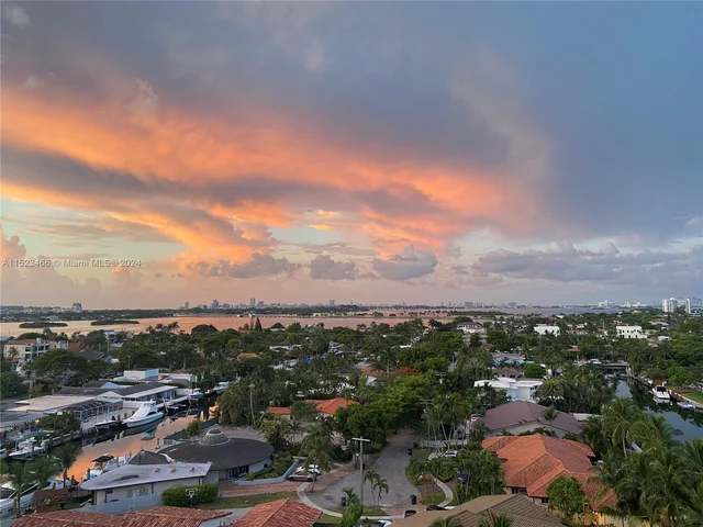 2450 NE 135th St # 1009, North Miami FL 33181