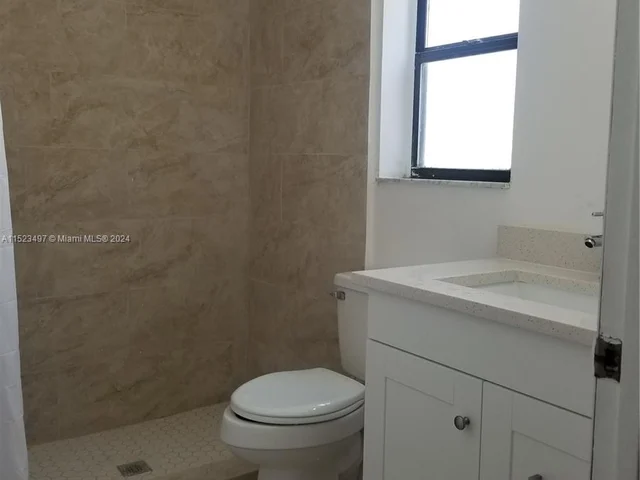 23 Crossing Circle # A, Boynton Beach FL 33435