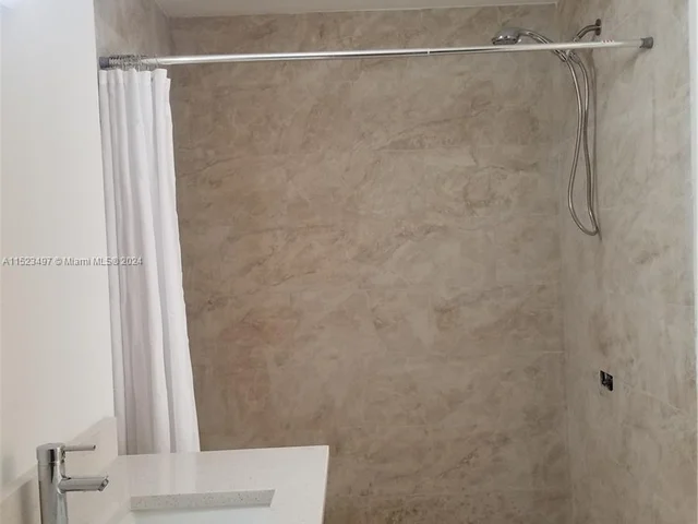 23 Crossing Circle # A, Boynton Beach FL 33435