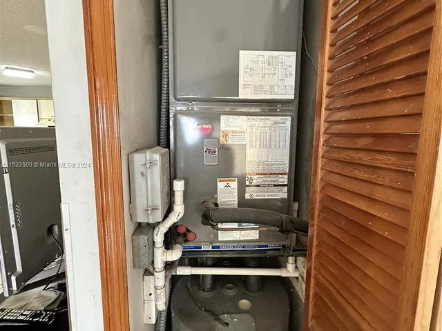 3853 SW 133rd Pl, Miami FL 33175