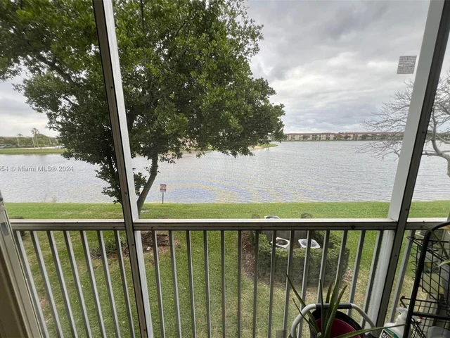 1301 SW 134th Way # 208B, Pembroke Pines FL 33027