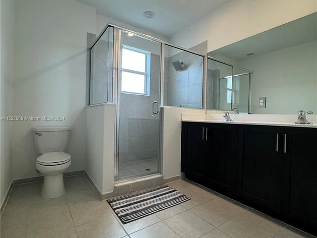 2604 SE 11th Ct, Homestead FL 33035