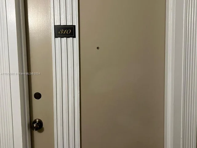 16909 N Bay Rd # 310, Sunny Isles Beach FL 33160
