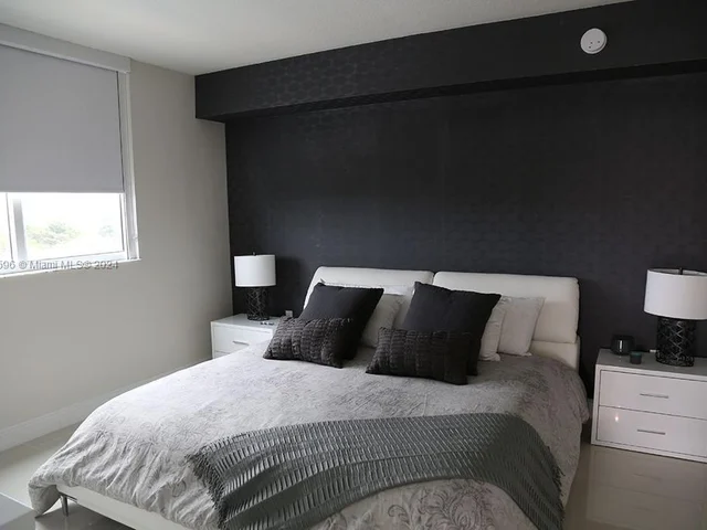 1861 NW S River Dr # 906, Miami FL 33125