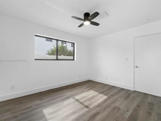 700 NE 23rd Ave # 1, Pompano Beach FL 33062