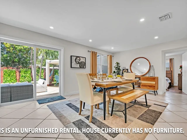 411 NE 58th Ct, Oakland Park FL 33334