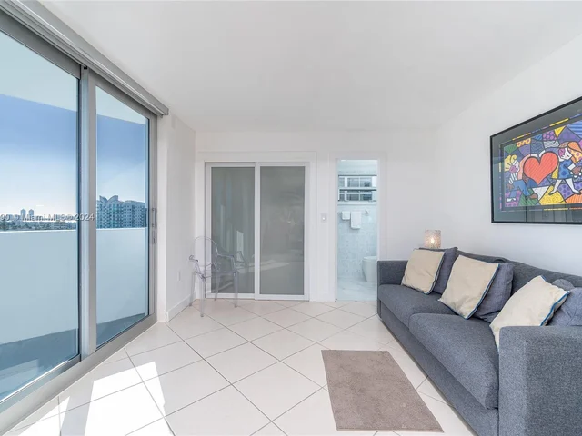 7933 West Dr # 1026, North Bay Village FL 33141