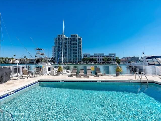 7933 West Dr # 1026, North Bay Village FL 33141