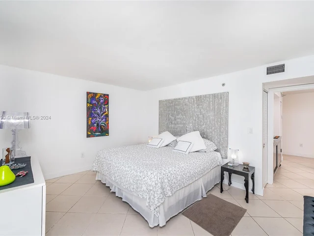 7933 West Dr # 1026, North Bay Village FL 33141