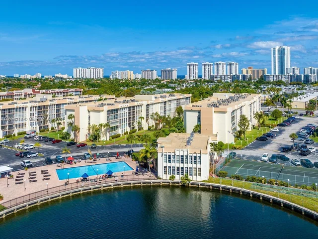 501 Three Islands Blvd # 410, Hallandale Beach FL 33009