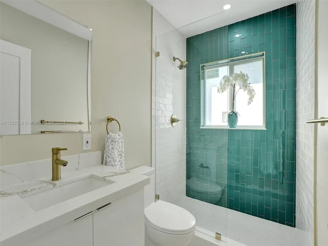 509 NE 28th St, Wilton Manors FL 33334