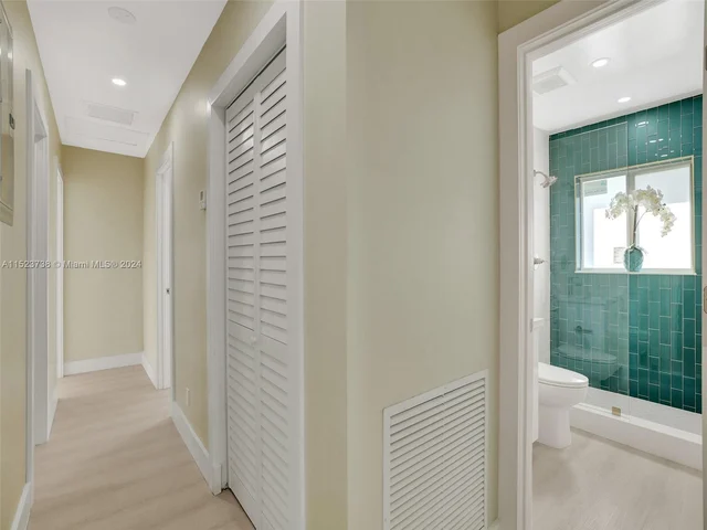 509 NE 28th St, Wilton Manors FL 33334