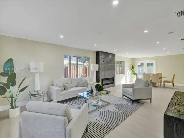 509 NE 28th St, Wilton Manors FL 33334