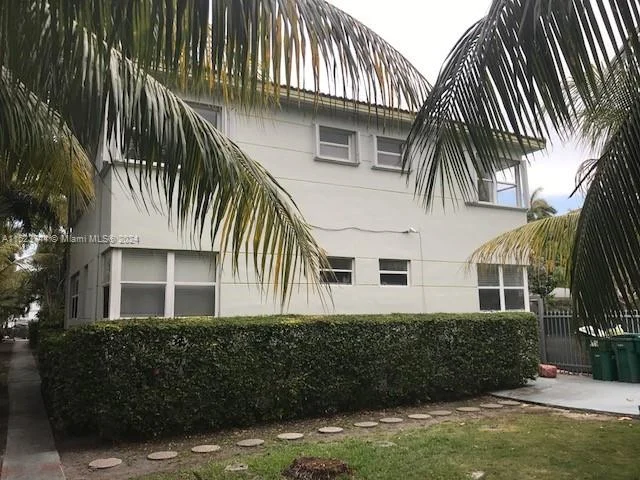 1289 Marseille Dr # 50, Miami Beach FL 33141
