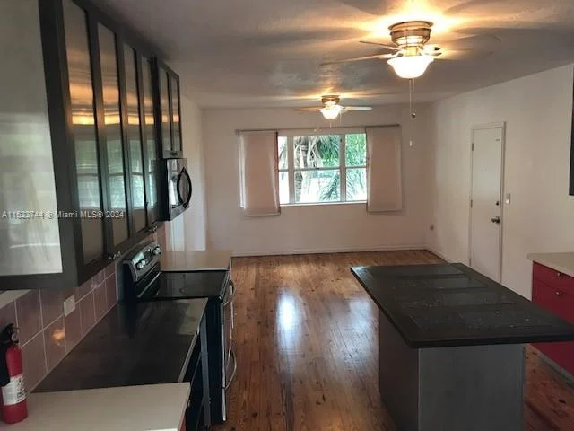 1289 Marseille Dr # 50, Miami Beach FL 33141