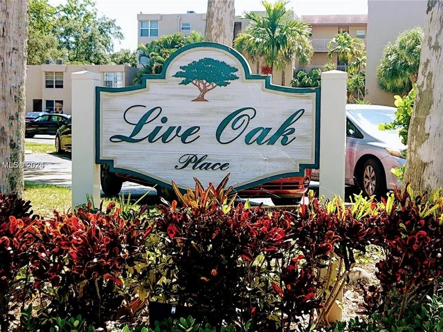 9440 Live Oak Pl # 401, Davie FL 33324