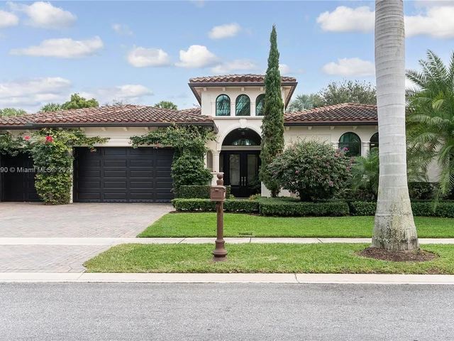 17662 Cadena Dr, Boca Raton FL 33496