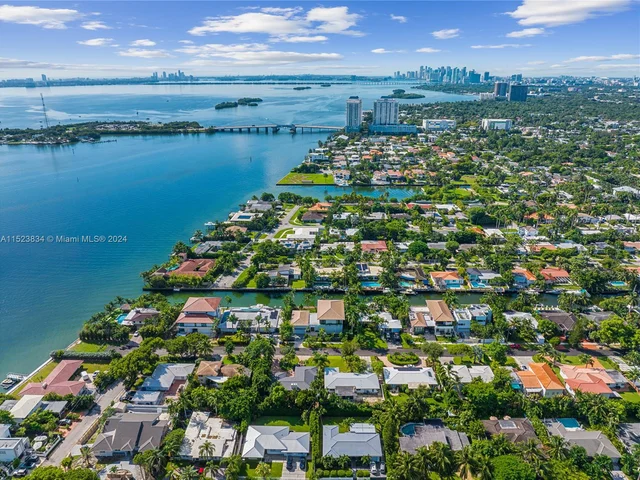 1200 NE 87th St, Miami FL 33138