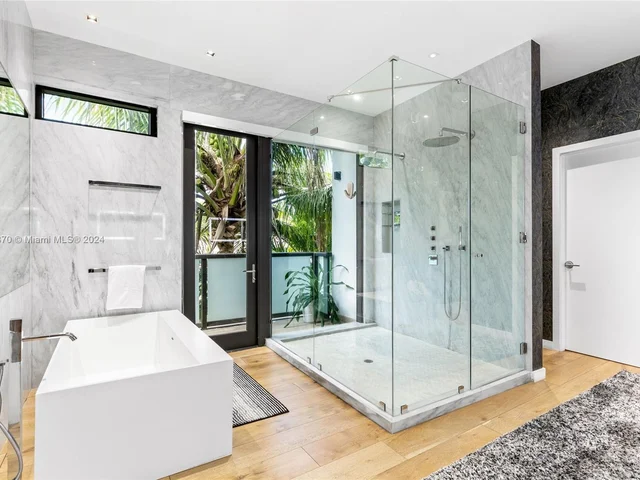 3300 Chase Ave, Miami Beach FL 33140