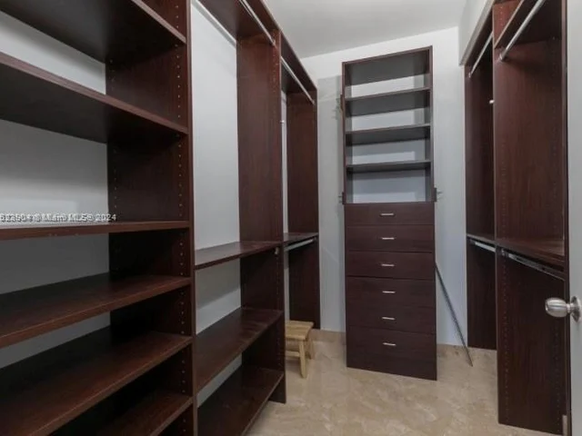 19900 E Country Club Dr # 1206, Aventura FL 33180