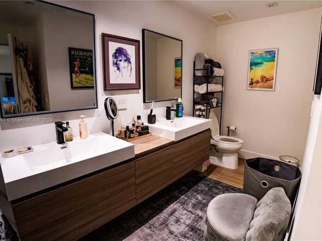 3340 NE 190th St # 707, Aventura FL 33180