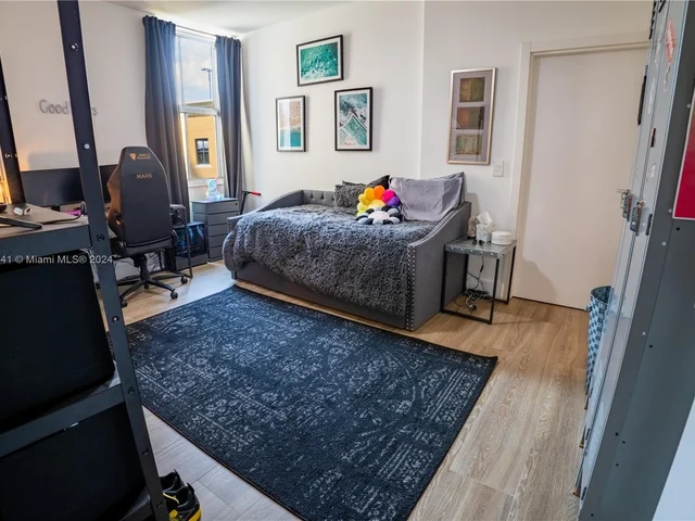 3340 NE 190th St # 707, Aventura FL 33180