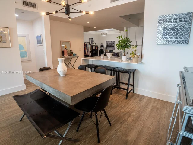 3340 NE 190th St # 707, Aventura FL 33180