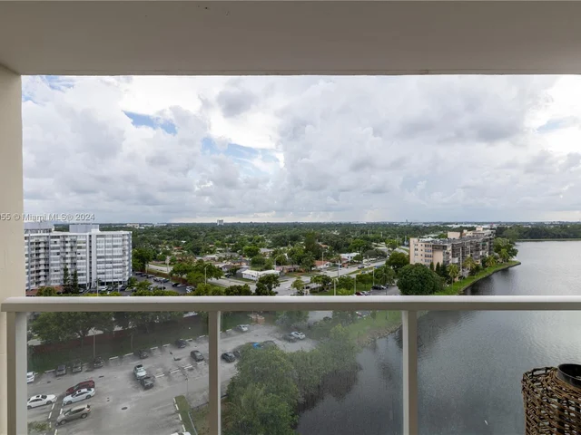 1301 NE Miami Gardens Dr # 1203W, Miami FL 33179