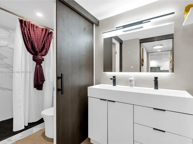 1301 NE Miami Gardens Dr # 1203W, Miami FL 33179