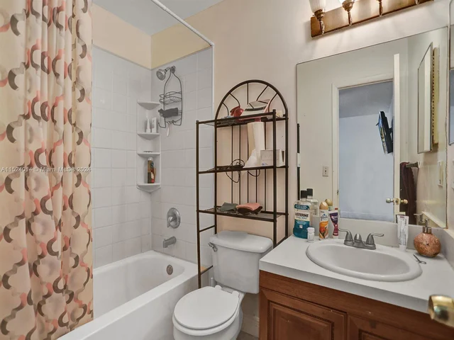 10571 Royal Palm Blvd # 10571, Coral Springs FL 33065