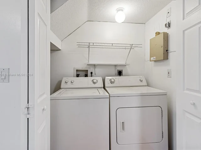 6202 NW 115th Pl # 335, Doral FL 33178