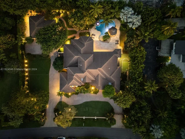 12301 Vista Ln, Pinecrest FL 33156