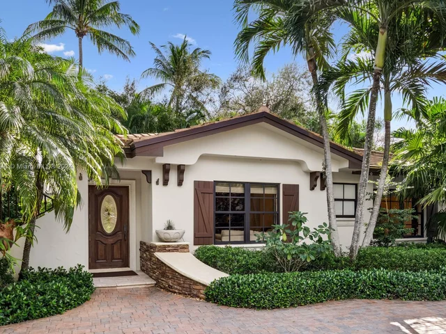 12301 Vista Ln, Pinecrest FL 33156