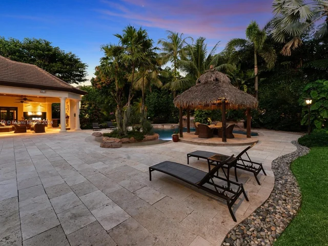 12301 Vista Ln, Pinecrest FL 33156