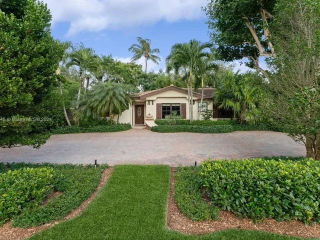 12301 Vista Ln, Pinecrest FL 33156