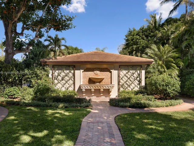 12301 Vista Ln, Pinecrest FL 33156