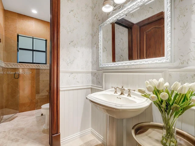 12301 Vista Ln, Pinecrest FL 33156