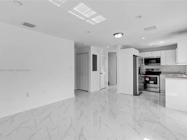 6280 NW 22nd Ct # 6280, Miami FL 33147