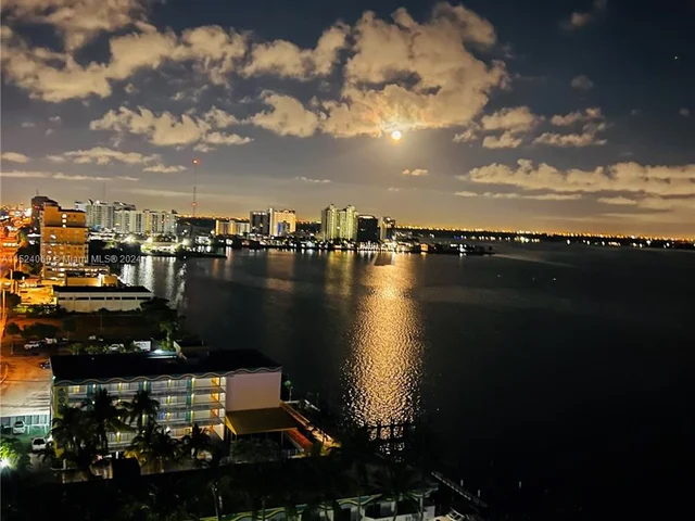 1865 79th St Cswy # 16B, North Bay Village FL 33141