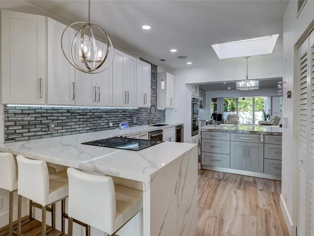 1111 SW 18th Ct, Fort Lauderdale FL 33315